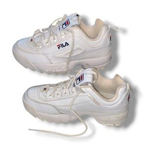 Fila Disruptor 2 Premium classic White Chunky Sneakers Women’s 9 1/2 Dad Shoes